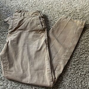 American eagle men’s khaki’s. Size 29x30 slim